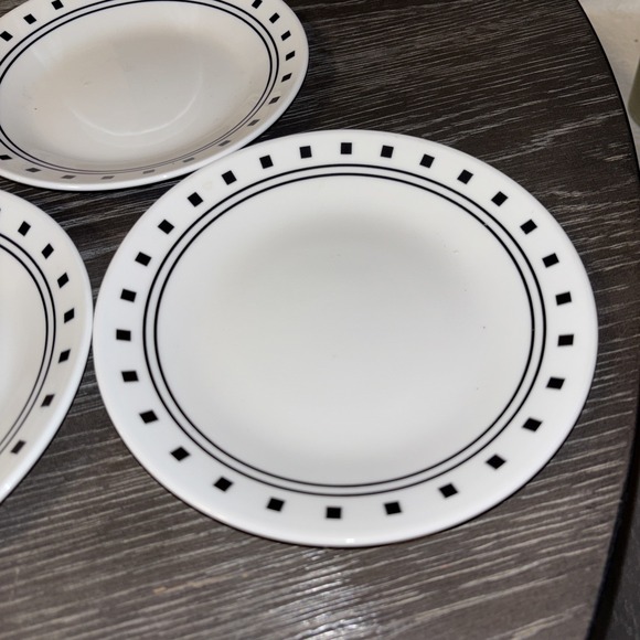 Set of 3 Vitrelle City Block Dessert/Salad Plates White Black Squares 6.75" - Picture 3 of 5